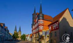 Rathaus Duderstadt und St. Cyriakus Rathaus Duderstadt und St. Cyriakus