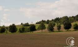 Blick zurück auf den Ausganspunkt der Tour - dem Sonnenstein Blick zurück auf den Ausganspunkt der Tour - dem Sonnenstein