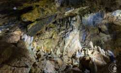 Einer der großen Räume der Höhle Einer der großen Räume der Höhle