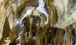 Spannende Blicke in die Höhle Spannende Blicke in die Höhle