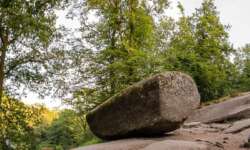 Der Wackelstein - bring ihn zum Einsturz Der Wackelstein - bring ihn zum Einsturz