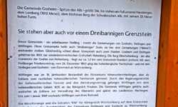 Infotafel Dreibanniger Grenzstein Infotafel Dreibanniger Grenzstein