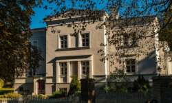 Und noch ein Herrenhaus Und noch ein Herrenhaus