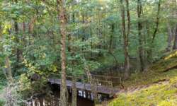 Brücke über den Kauksi Brücke über den Kauksi