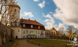 Das Schloss und die Burg Das Schloss und die Burg