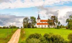 Die kleine Kirche Urvaste Die kleine Kirche Urvaste