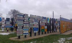 Schilder im Fernweh-Park Schilder im Fernweh-Park