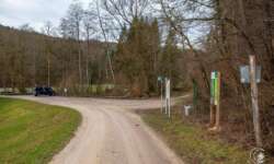 Parkplatz und Information Parkplatz und Information