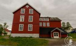 Es gibt auch Häuser in anderen Farben Es gibt auch Häuser in anderen Farben