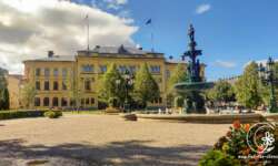 Am Rathausplatz von Sundsvall Am Rathausplatz von Sundsvall