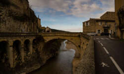 Die Römerbrücke in Vaison-la-Romaine Die Römerbrücke in Vaison-la-Romaine