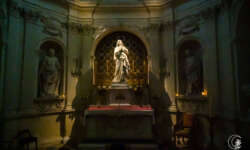 In der Kathedrale In der Kathedrale