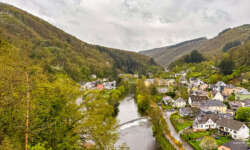Blick auf Dorf Vianden Blick auf Dorf Vianden