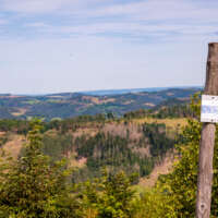 Täler und Höhen Täler und Höhen